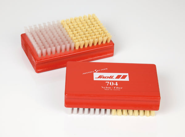 51) Wachsbürste 704 /Nylon-Fiber